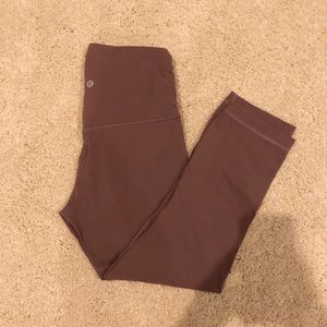 Cropped lululemon leggings